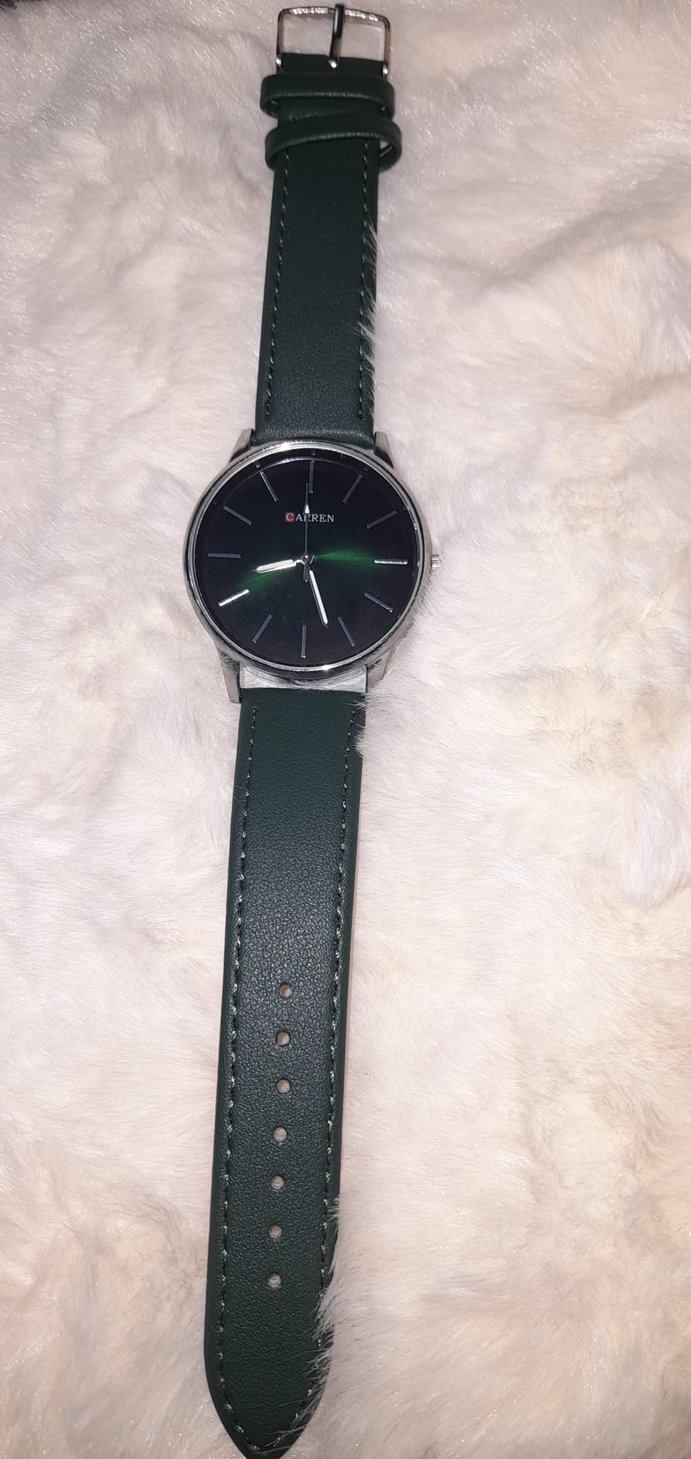 Κυπαρισσί Είναι το χρώμα της φύσης