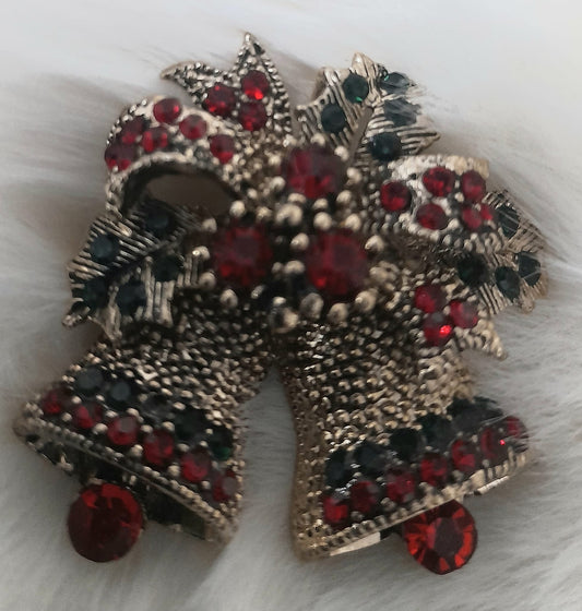 Καρφίτσες...