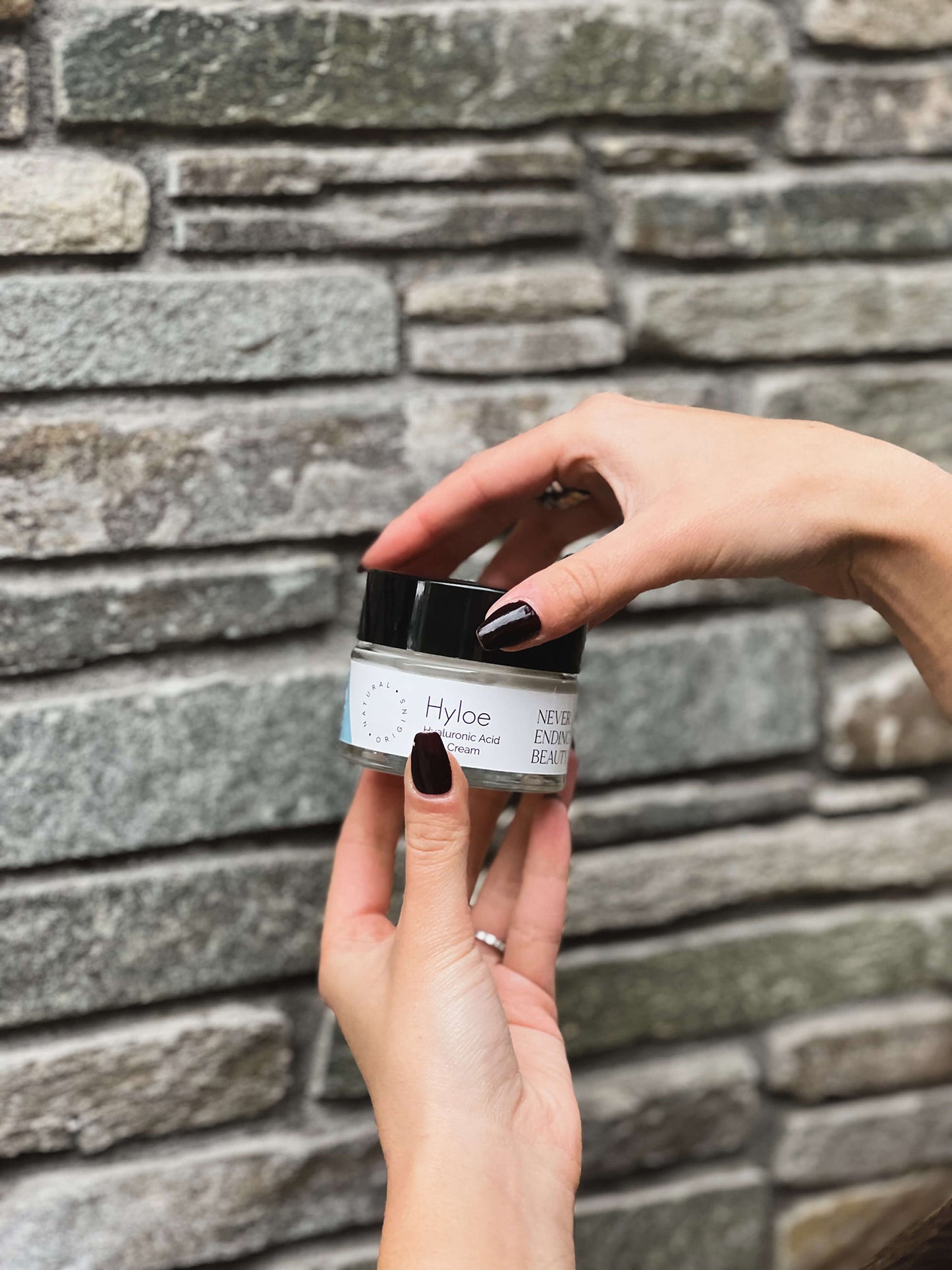 Hyloe 24ωρη Κρέμα Προσώπου