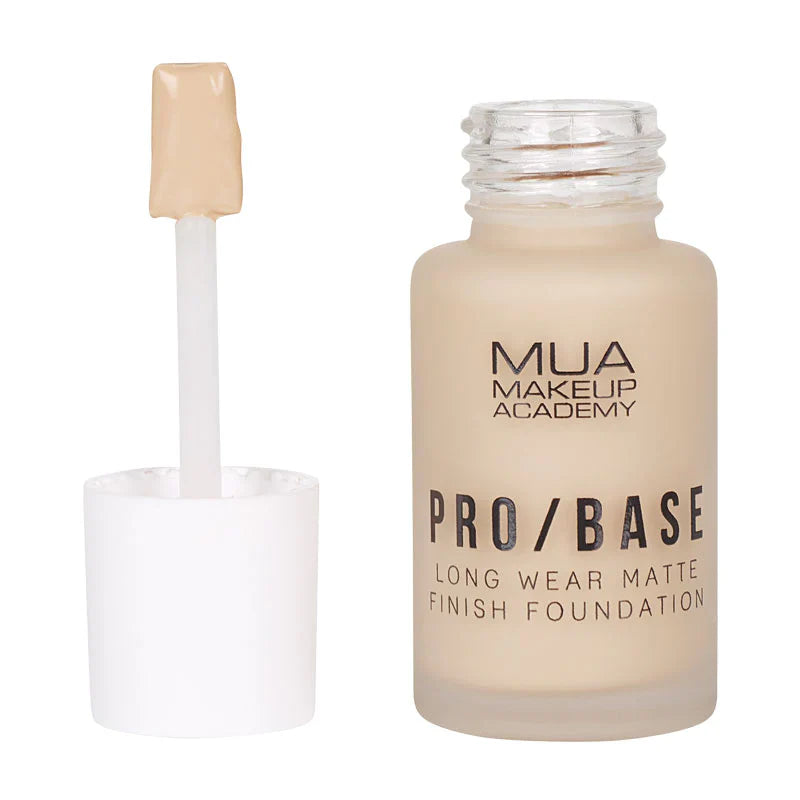 MUA PRO/BASE MATTE FINISH FOUNDATION