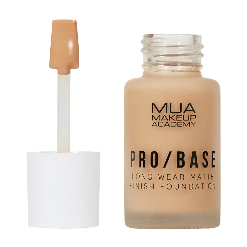 MUA PRO/BASE MATTE FINISH FOUNDATION